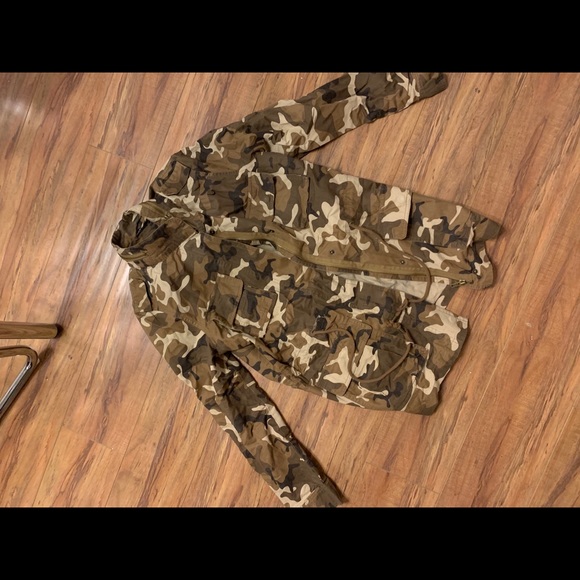 light weight Draw string pockets Oversized - Picture 1 of 3